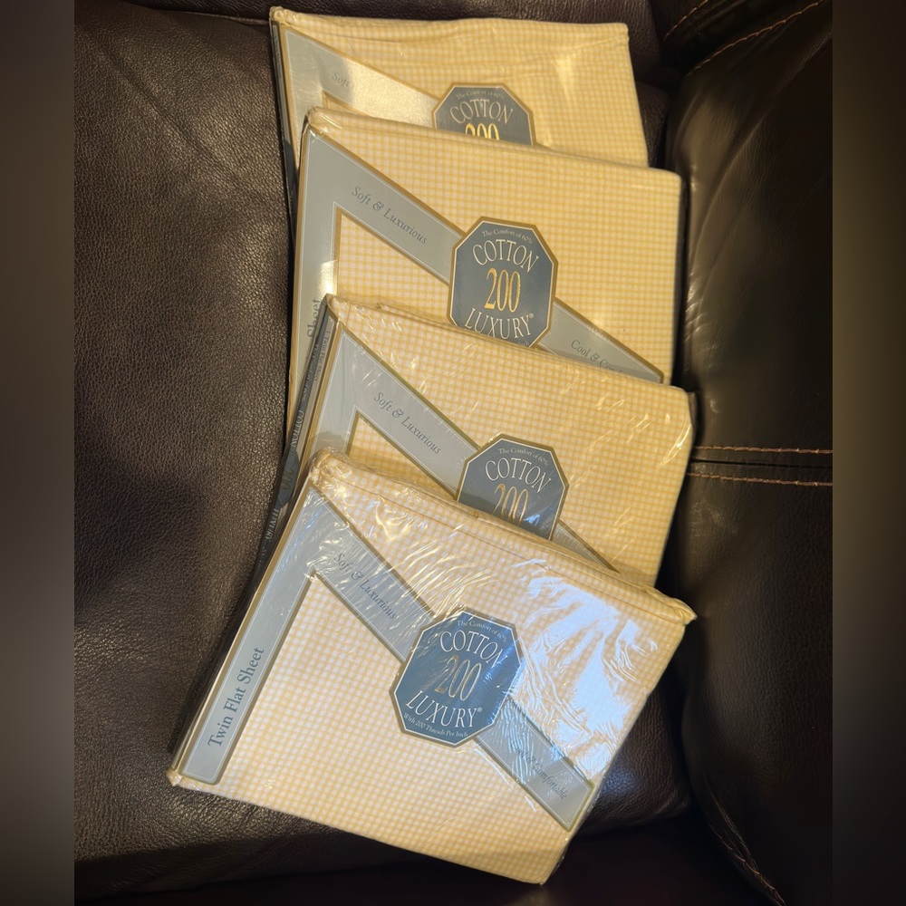 4 Twin Flat sheets. Non-Iron. Cotton Luxury. Gingham Yellow. Made in USA. NWT.